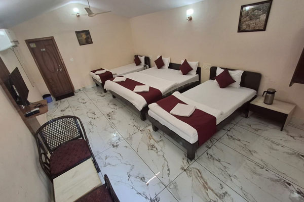 Super Deluxe Room at Gir Jungle Lodge – premium accommodation in Sasan Gir Gujarat
